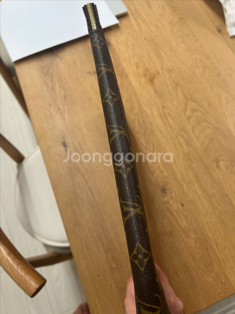 루이비통 모노그램 공용 클러치--4