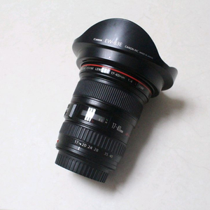 캐논 17-40mm F4 L 광각렌즈