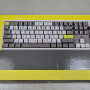 커세어 K70 CORE SE 팝니다.