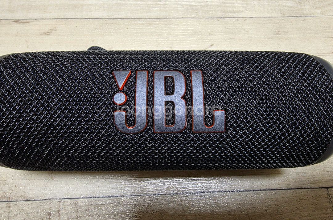 JBL FLIP6 블랙 풀박스--1