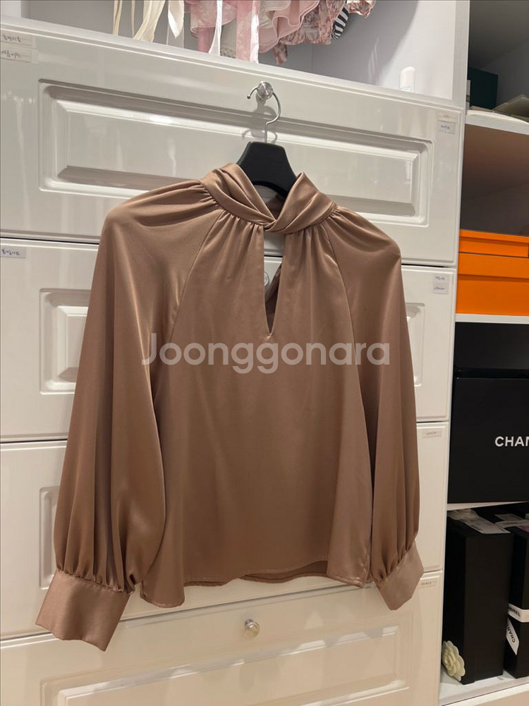 자라 블라우스--0