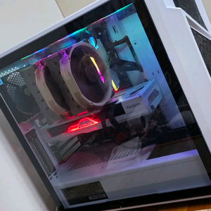 X470보드, 5600x, 팀 그룹 델타 32기가,등
