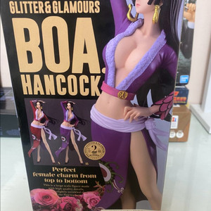 원피스 피규어 (보아핸콕, 루피등)