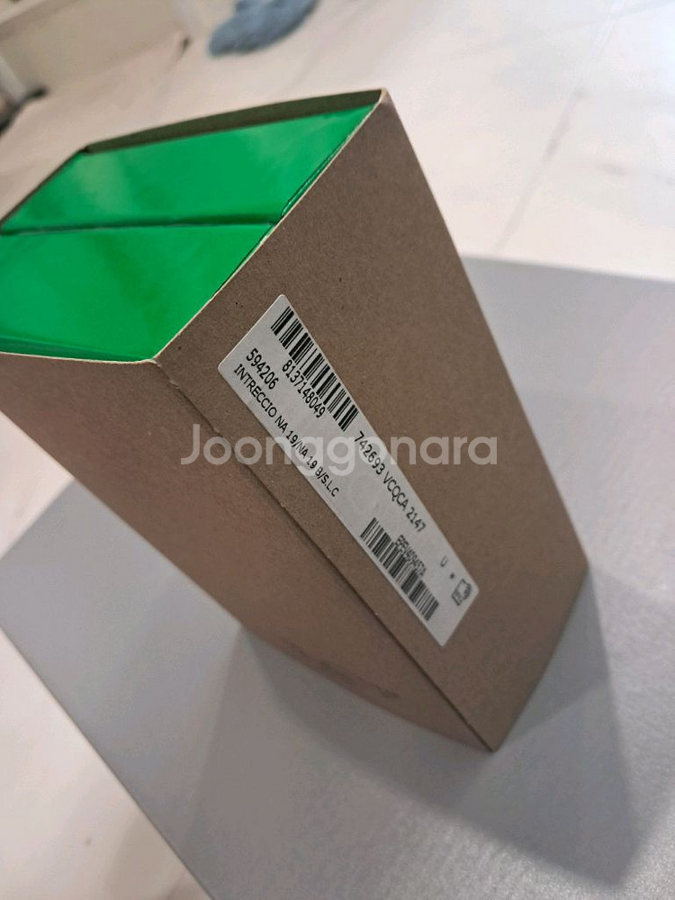 보테가베네타 카드지갑 새상품 풀박스--2