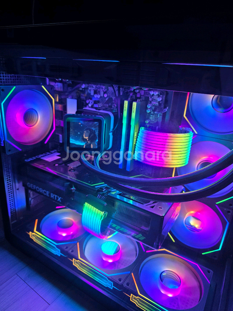 라이젠7 7800X3D RTX5080 고사양본체 팝니다--2