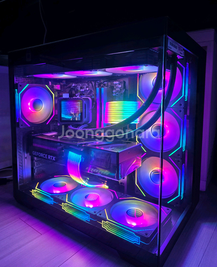 라이젠7 7800X3D RTX5080 고사양본체 팝니다--1