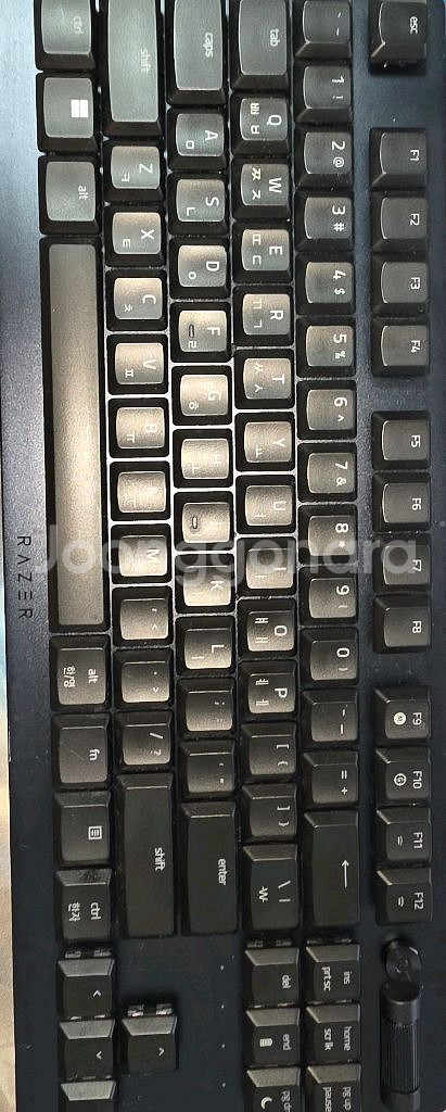 레이저 데브삼 데스스토커v2 tkl팝니다[무선x]--1