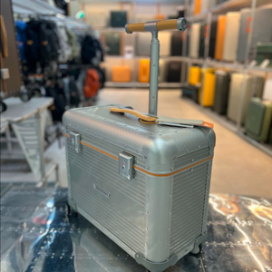 2025년 신제품 로우로우캐리어 ALU 44L / 17