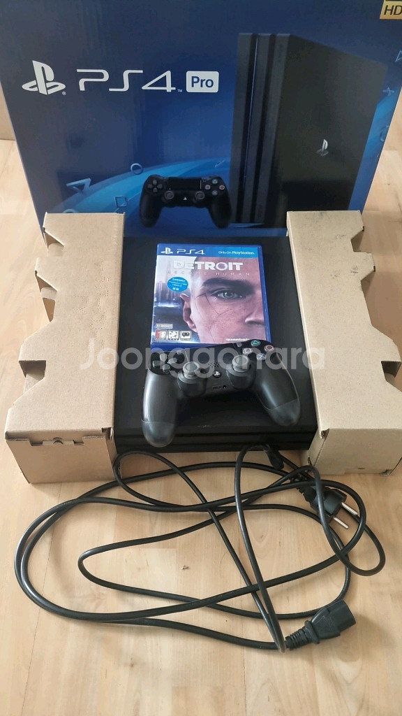 플스4 프로 ps4 pro 1TB 판매합니다.--0
