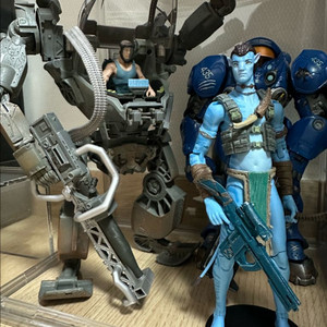 shf 맥팔레인 아바타 마린 피규어