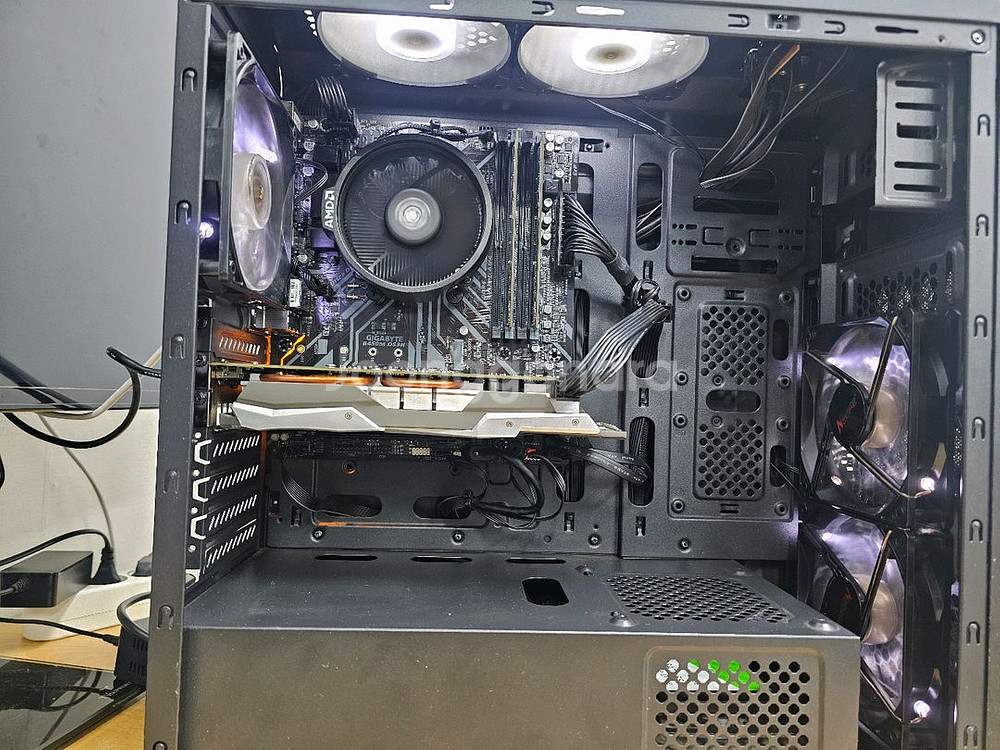 개인용 라이젠5/gtx1060 컴퓨터 데스크탑 팝니다.--3