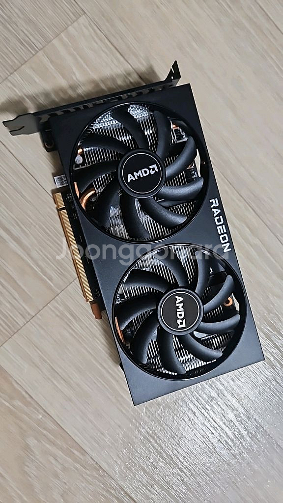 amd rx6600 판매합니다 상태 s급--0