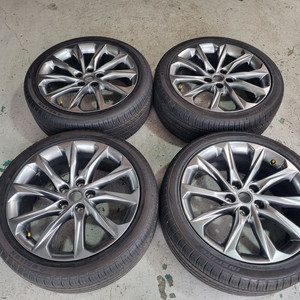 말리부 19인치 휠타이어 쉐보레 말리부 19인치 휠타이