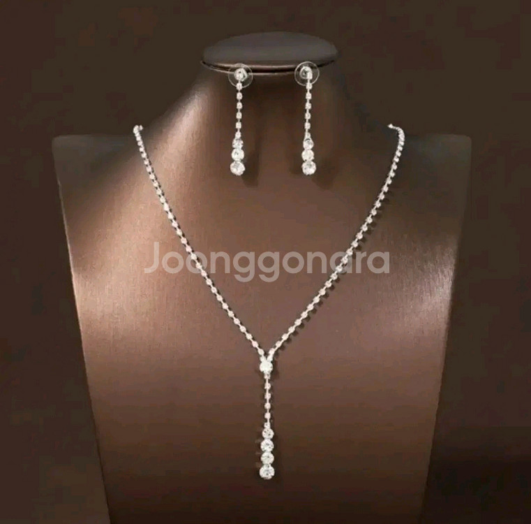 [새상품] 크리스탈 보석 목걸이 + 귀걸이 2종 세트--3