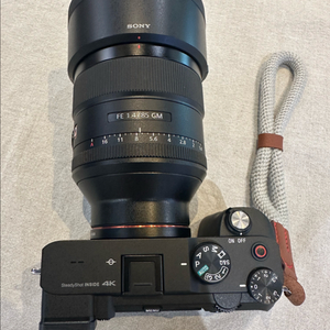 소니 a7c 85.4gm팔오금 판매합니다.