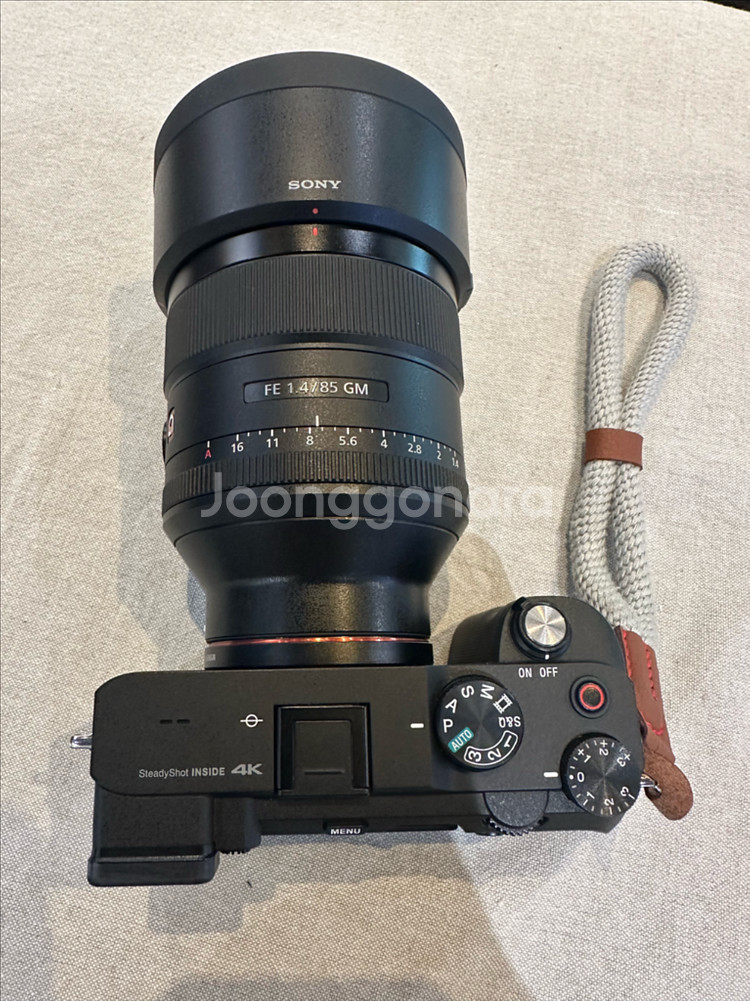 소니 85 1.4gm a7c 판매합니다.--0