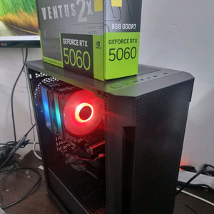 라이젠7 7800x3d 32G 1tb rtx5060