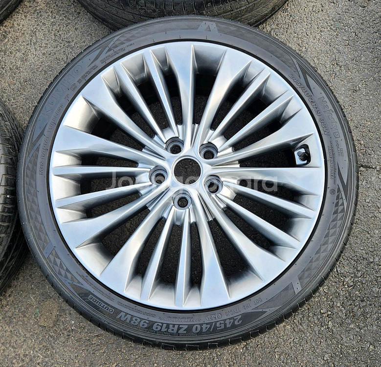 기아 올뉴 K7 19인치 순정 휠타이어 세트--1