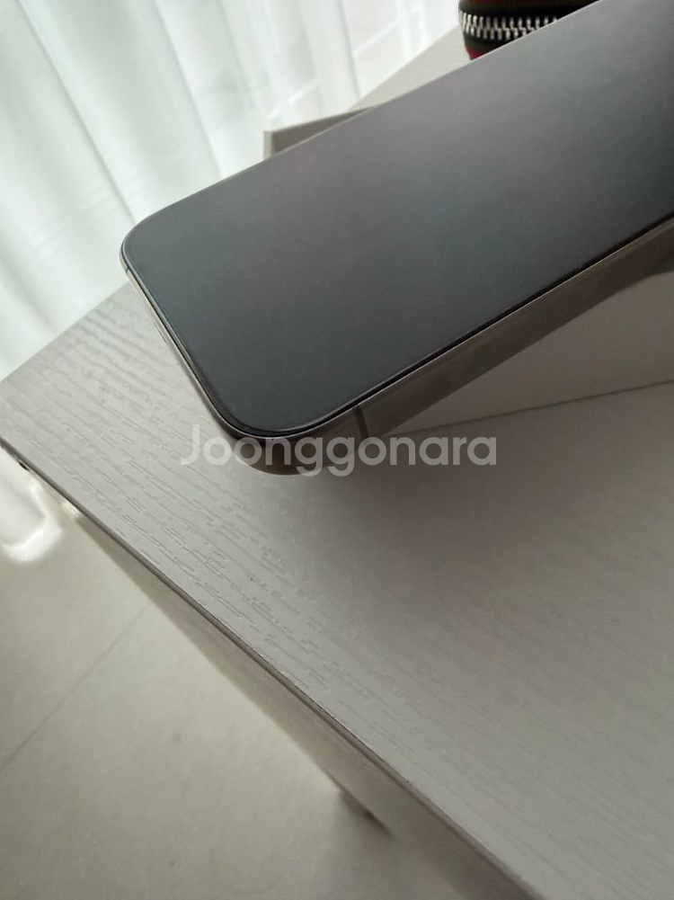 아이폰 15 pro 내츄럴 티타늄 128GB--7