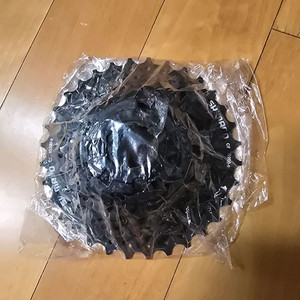 시마노 11-32T 9단 스프라켓 새것