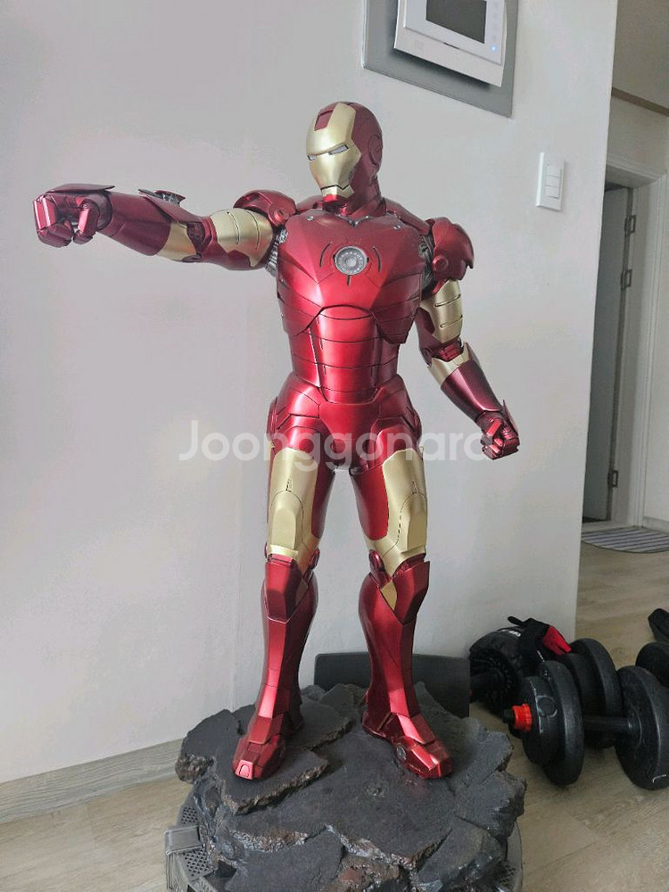 퀸 스튜디오 마크 85 1/2 사이즈--1