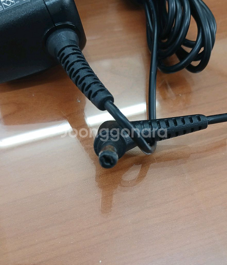 Delta 19V 2.15A 노트북 아답타--1