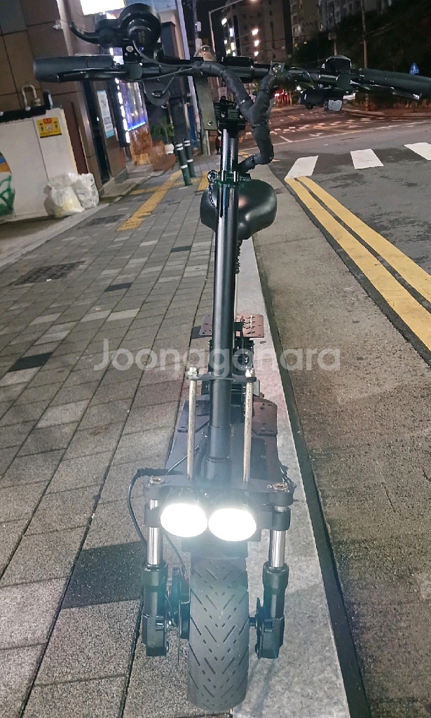 전동킥보드 타우러스(뉴)클래식 60V 26Ah 듀얼 기--1