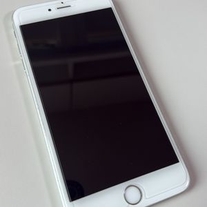 아이폰 6s 플러스 실버 64GB 네고 가능