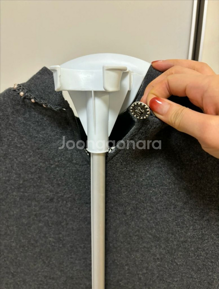 한섬 마인 진주 니트원피스 그레이--4