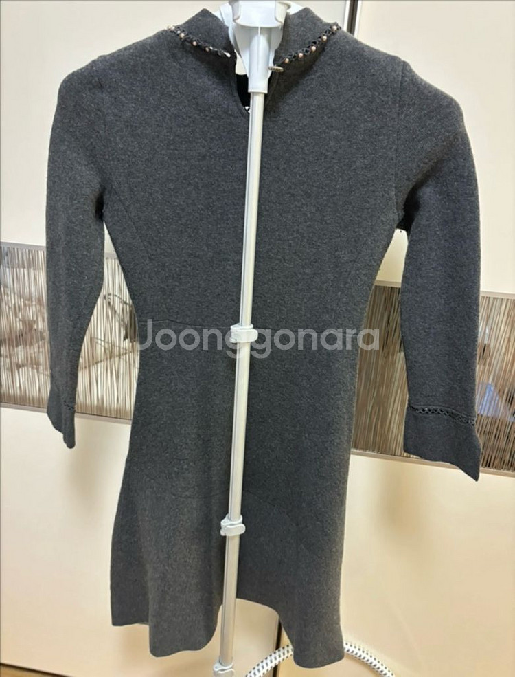 한섬 마인 진주 니트원피스 그레이--3