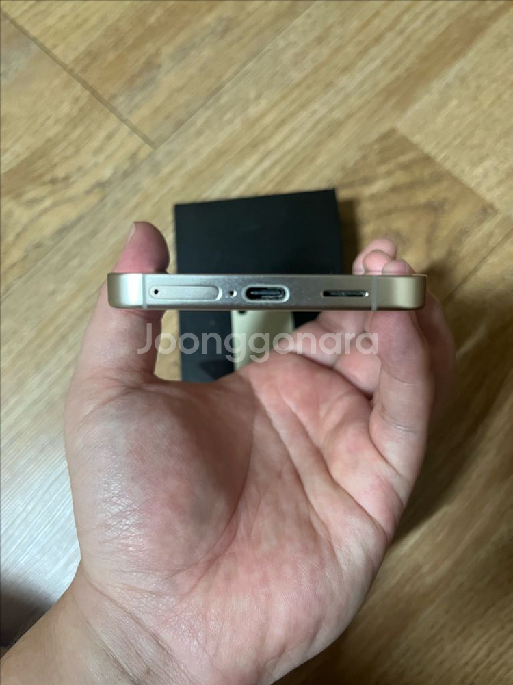 갤럭시s24 256g 옐로우색상 판매합니다--4