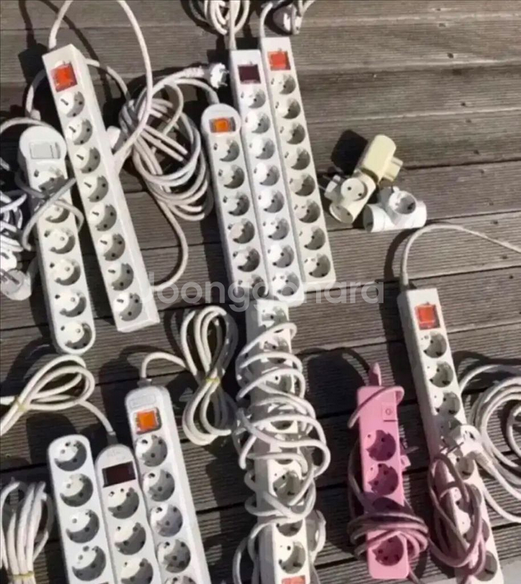 서울 멀티탭 콘센트 개별스위치 등 대량 처분--1