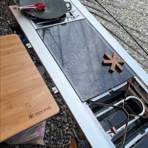 스노우피크 IGT 테이블입니다