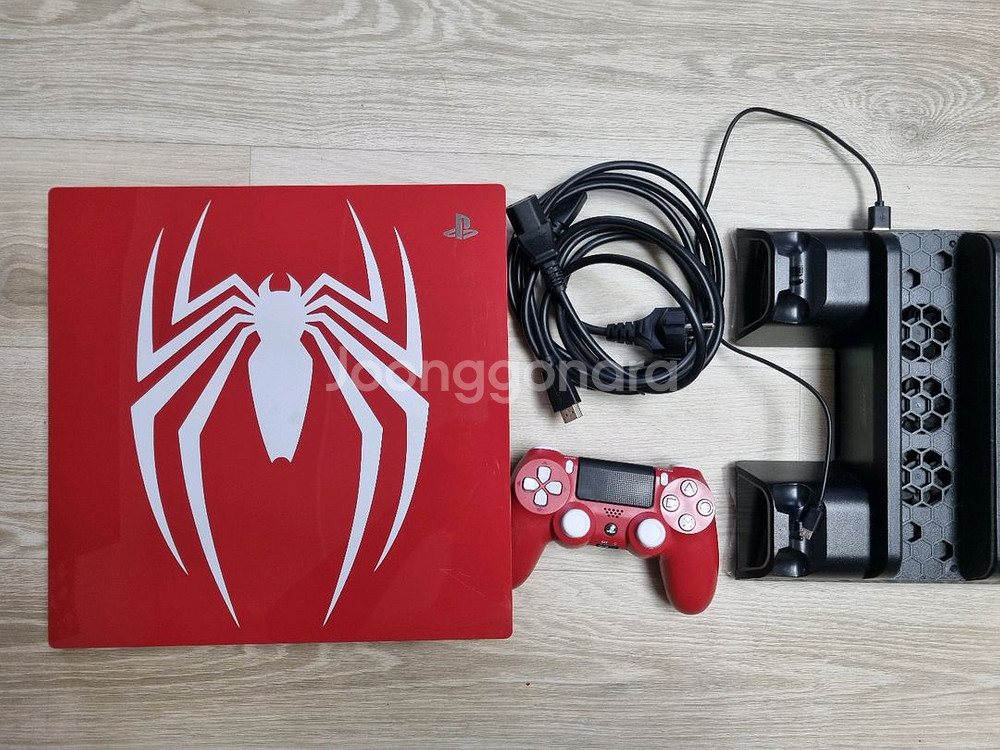 PS4 프로 스파이더맨에디션--0