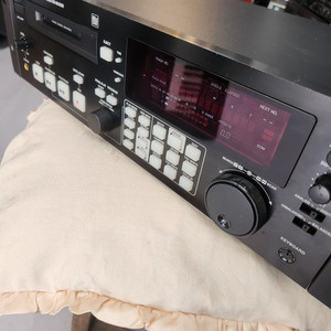 대논MD M1050. 30만원 깨끗함