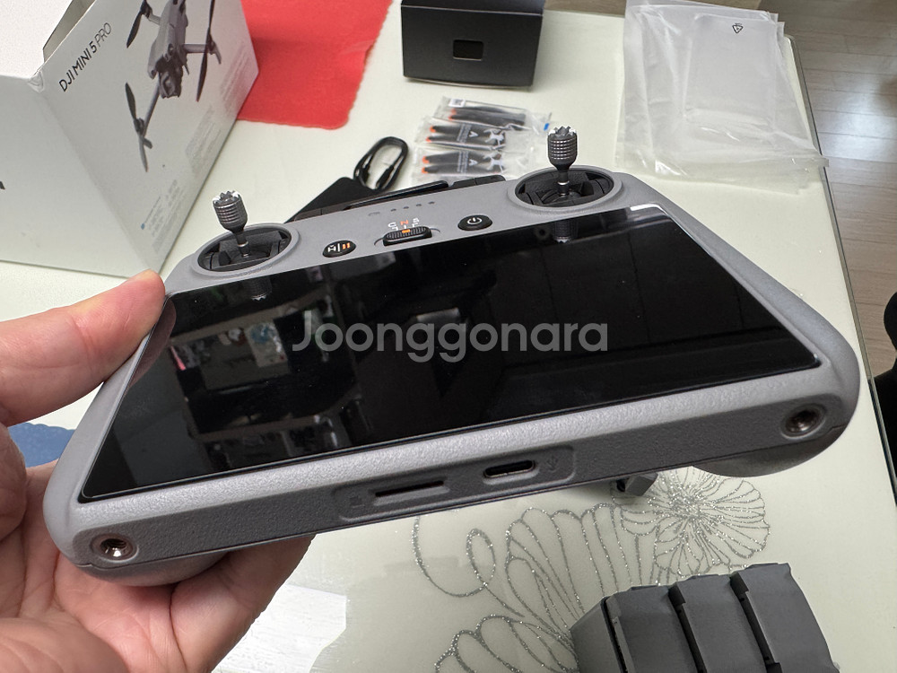 DJI Mini 5 Pro 플라이 모어 콤보 RC2--2