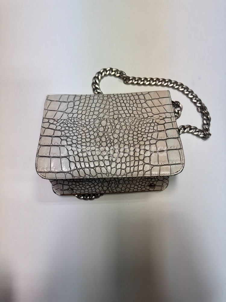 여성 클라우디아 화이트 퀄팅 체인 미니백--1