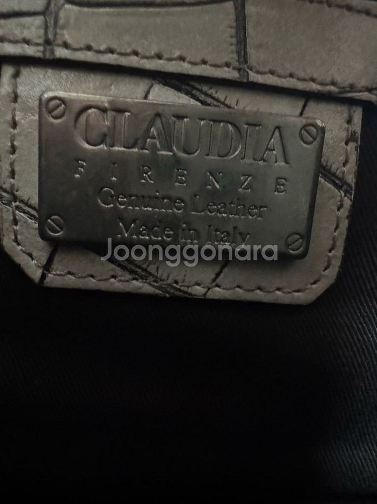 여성 클라우디아 화이트 퀄팅 체인 미니백--7