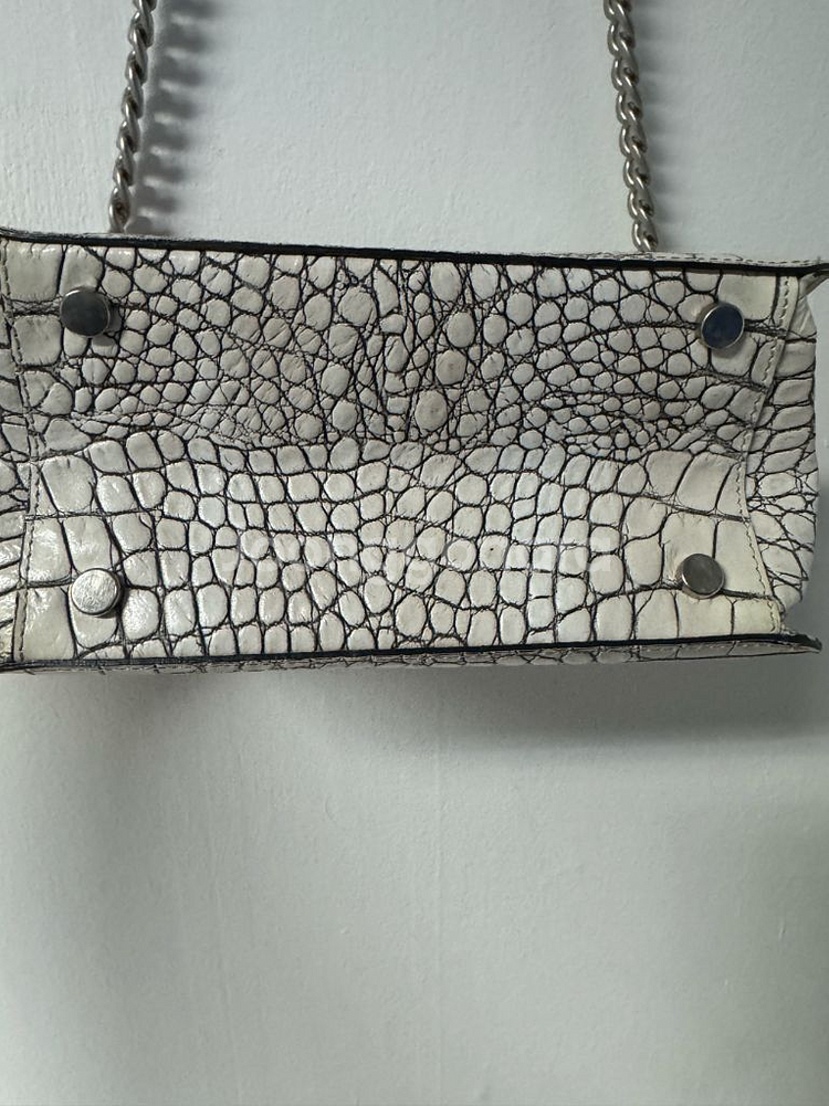 여성 클라우디아 화이트 퀄팅 체인 미니백--9