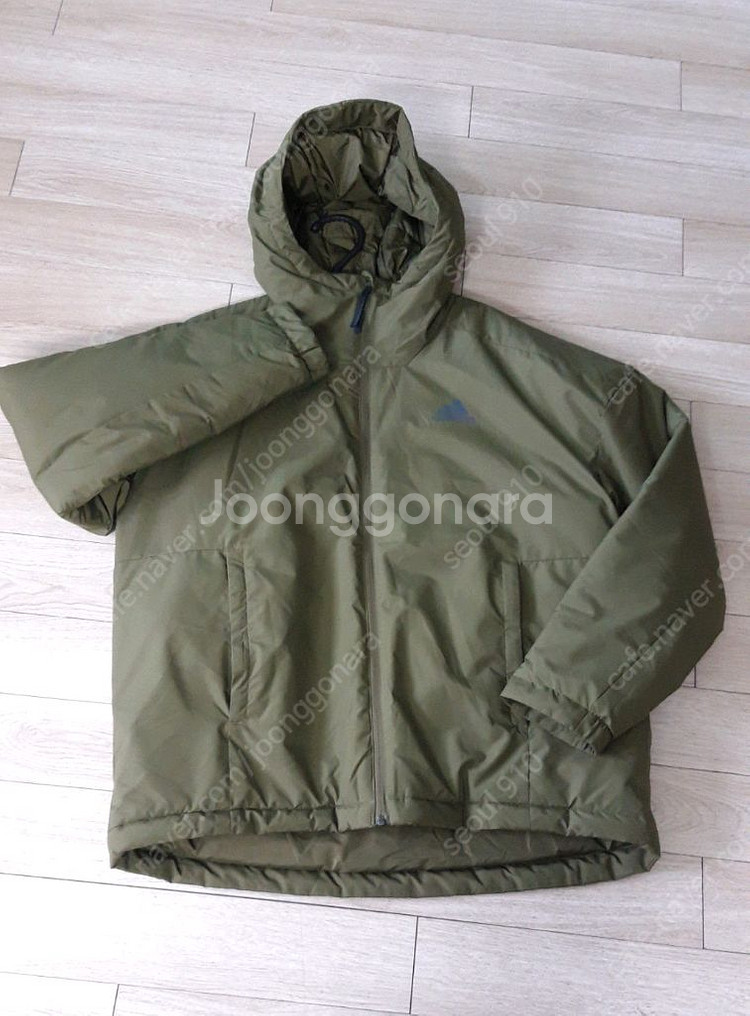 아디다스 패딩--1