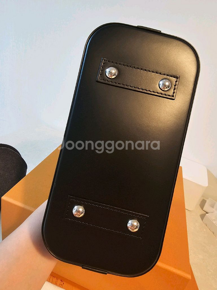 루이비통 알마bb 에삐 (알마비비)--4