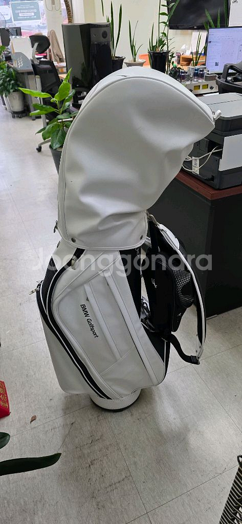 BMW Golfsport 골프백 & 타이틀리스트 골프채--1