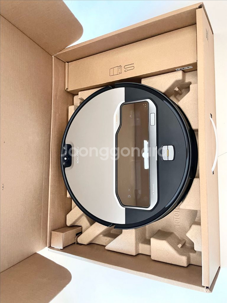 새상품급 로보락 사로스 saros z70 로봇청소기--3