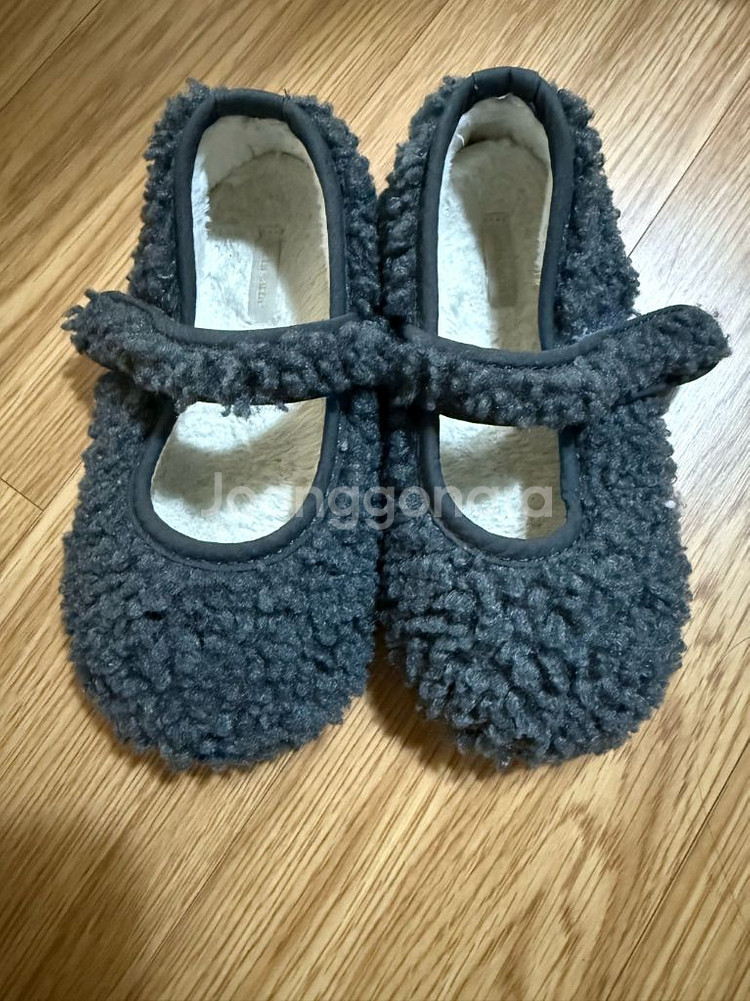 아떼아떼스튜디오 뽀글이신발 24 (150사이즈)--0