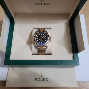 롤렉스 gmt master2 콤비 모델 팝니다