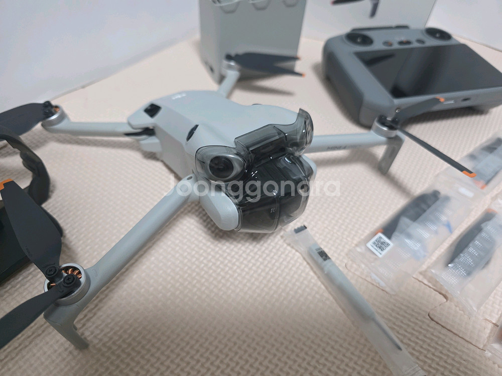DJI Mini4 pro 플라이모어콤보 풀셋트--1