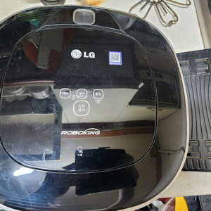 부품용 엘지 로보킹 듀얼아이 로봇청소기 본체만 V-R6