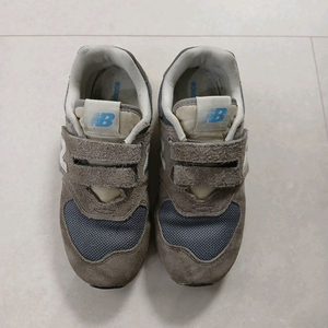 뉴발란스키즈 운동화 210