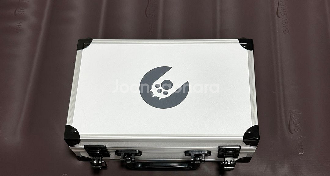 AM INFINITY MOUSE CLOUD WHITE--0