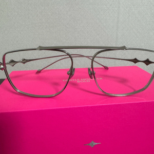 젠틀몬스터 마틴 02 실버 안경 이미지